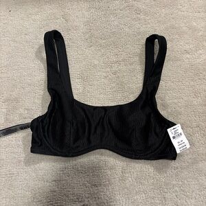 Victoria's Secret Black bikini top NWT